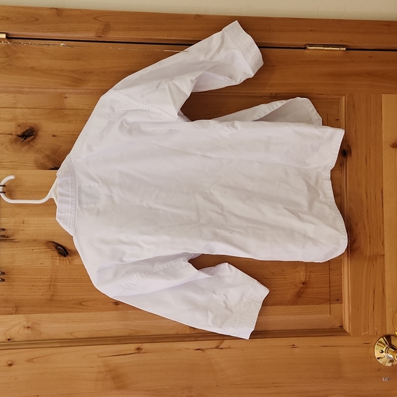 Tae kwon do/karate/martial arts top, bottom, and belt size 0 (140) - Picture 3 of 3